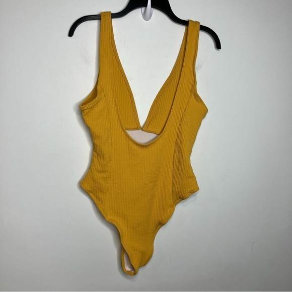 SHEIN deep v one piece swimsuit cheeky mustard Yellow size large - Picture 3 of 5